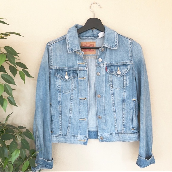 light wash jean jacket